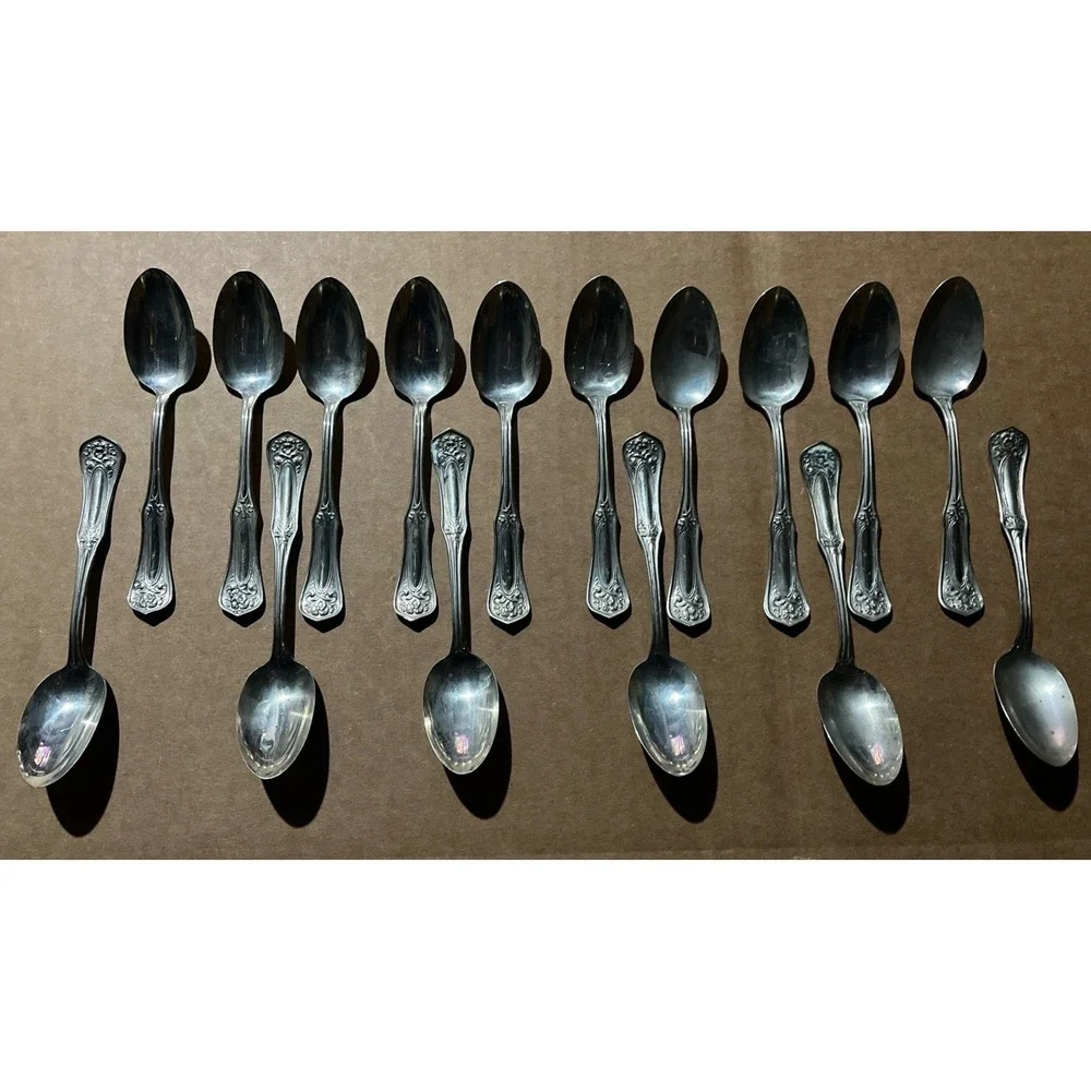 16 WM A Rogers Oneida Silver Nickel Ornate Spoons Ring Making‎ Crafting 5-7/8